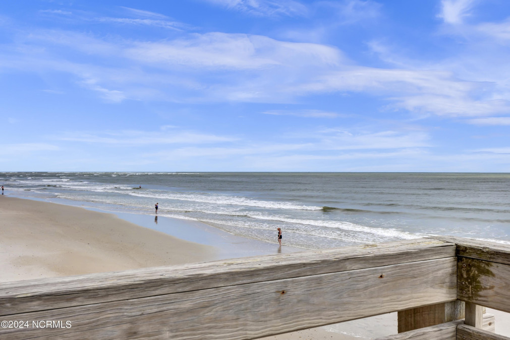 2182 New River Inlet Rd North Topsail Beach, NC 28460