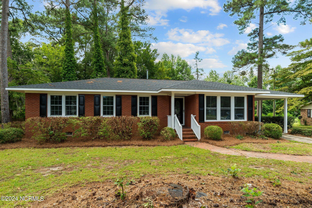 4862 River Rd Washington, NC 27889