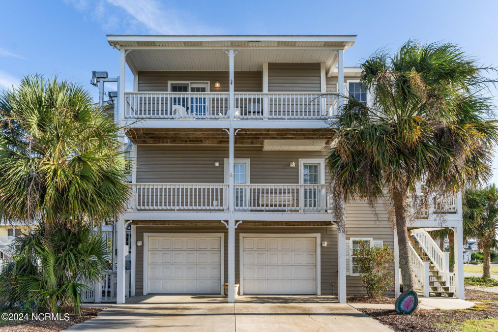 122 Quinton St Holden Beach, NC 28462