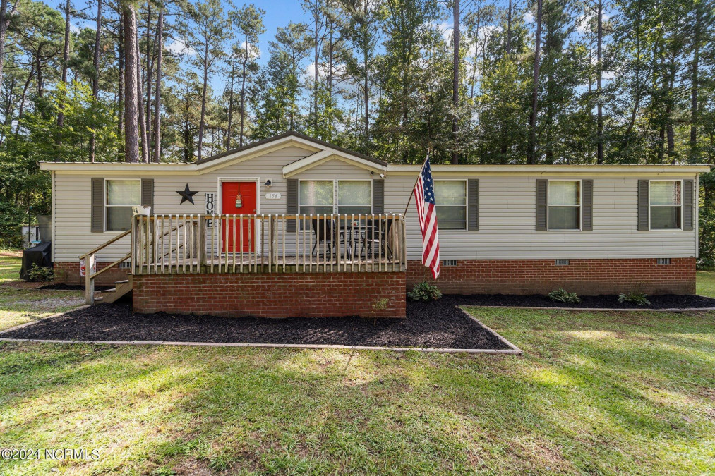 154 Oldham Rd West End, NC 27376