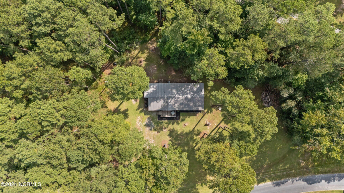 154 Oldham Rd West End, NC 27376