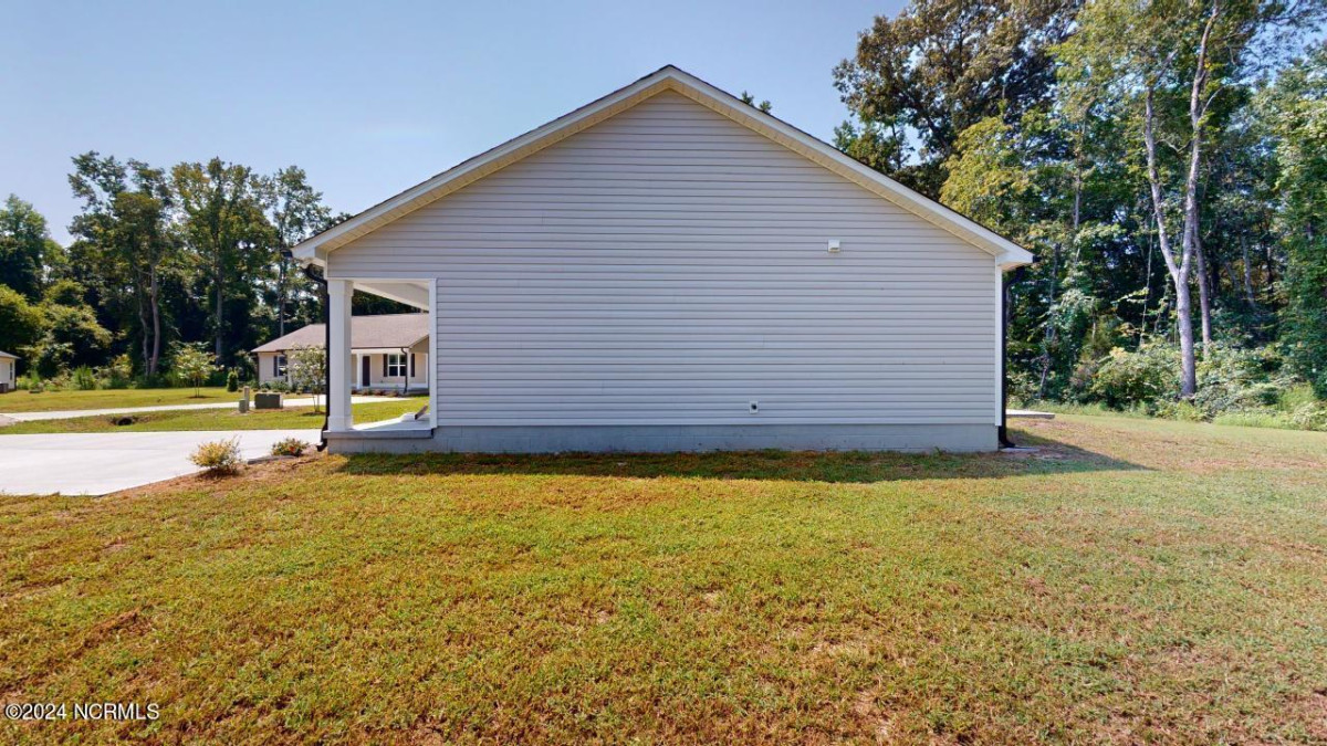 103 Second Base Ct Kenly, NC 27542