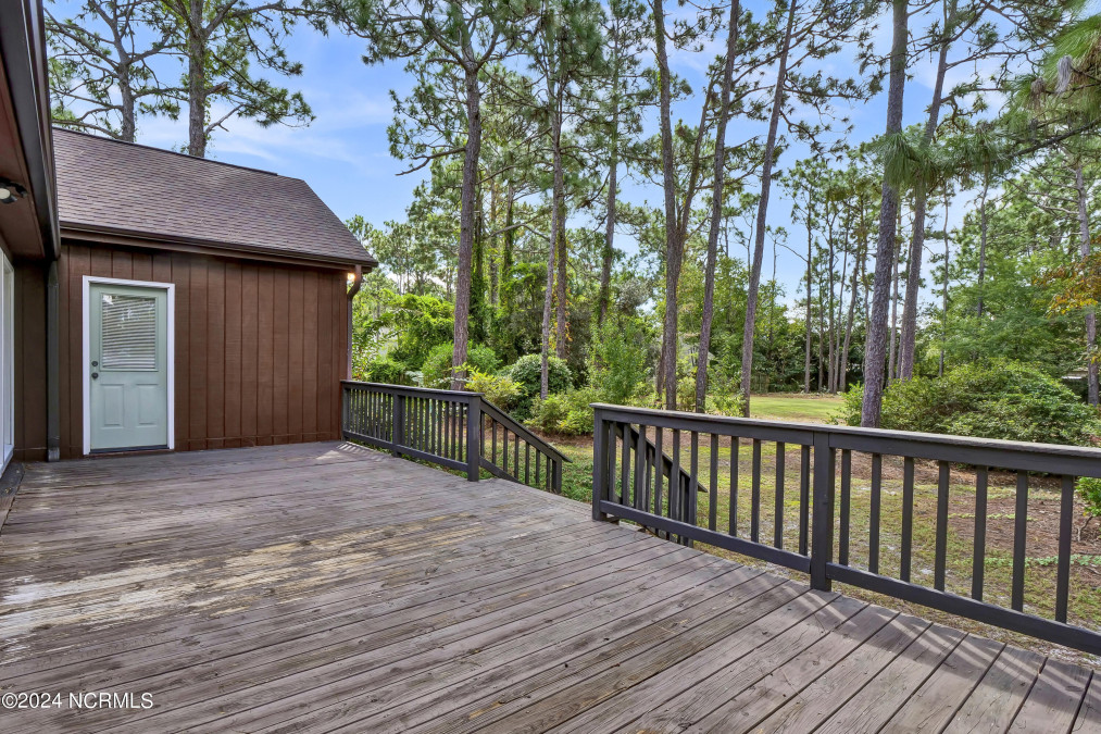 4604 Tall Tree Ln Wilmington, NC 28409