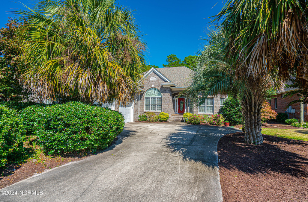 1180 Kingsmill Ct Sunset Beach, NC 28468