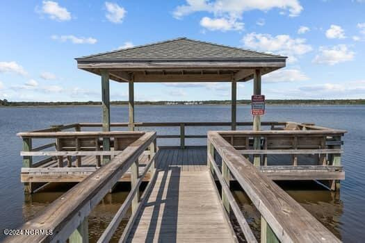 35 Bermuda Landing Pl North Topsail Beach, NC 28460