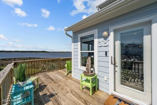 35 Bermuda Landing Pl North Topsail Beach, NC 28460