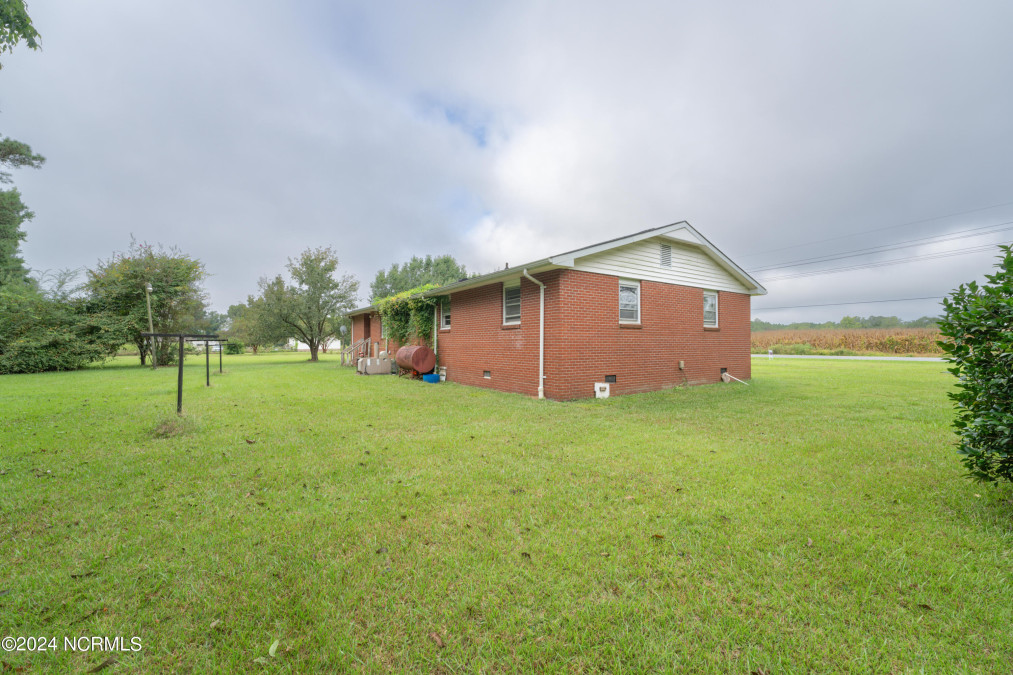 1285 Nc 41 & Hwy 111 Beulaville, NC 28518