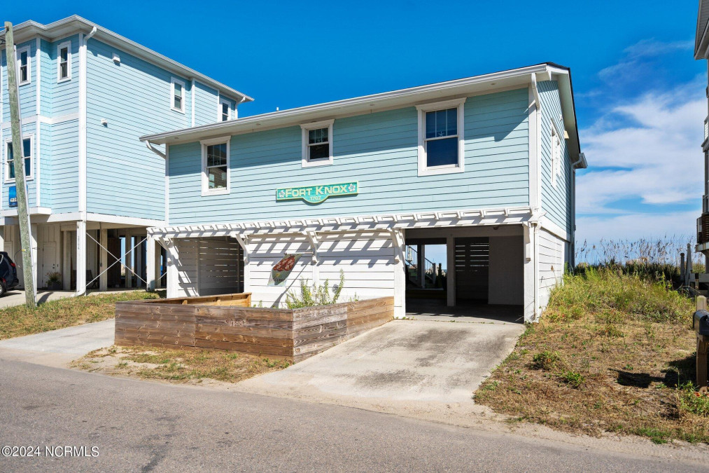 1702 Carolina Beach Ave Carolina Beach, NC 28428