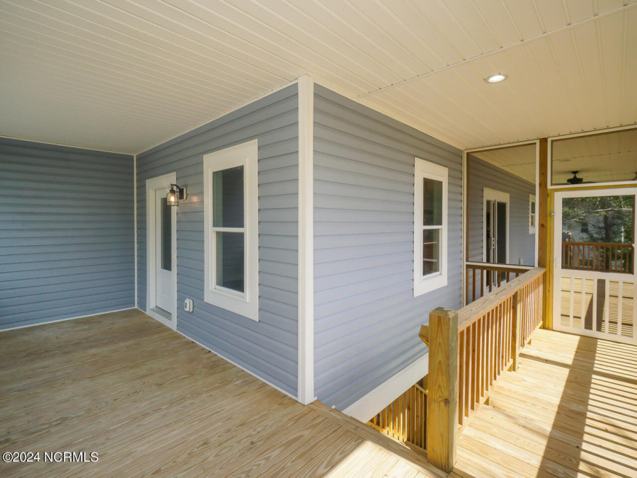 104 19th St Oak Island, NC 28465