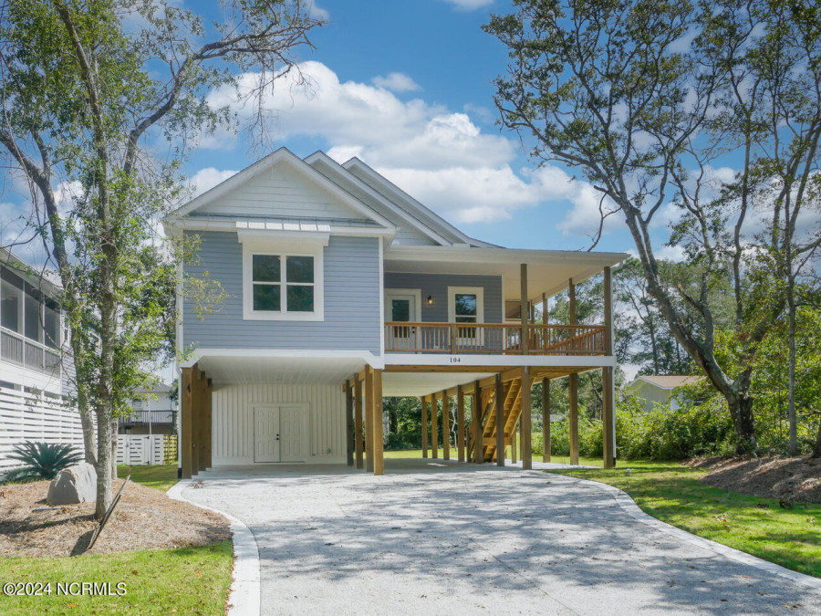 104 19th St Oak Island, NC 28465