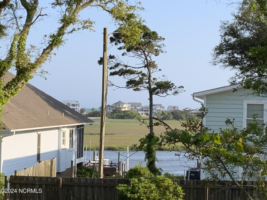 104 19th St Oak Island, NC 28465