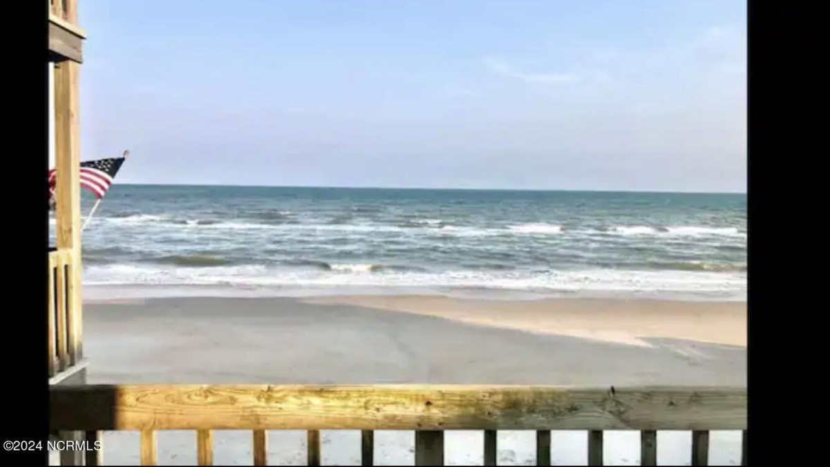 2182 New River Inlet Rd North Topsail Beach, NC 28460