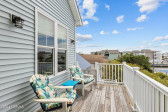 202 Cedar Ln Atlantic Beach, NC 28512