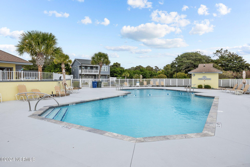 428 Emerald Cir Emerald Isle, NC 28594