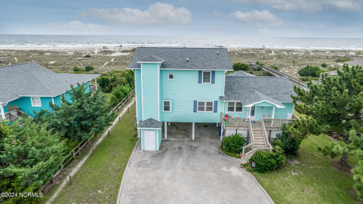 11007 Inlet Dr Emerald Isle, NC 28594