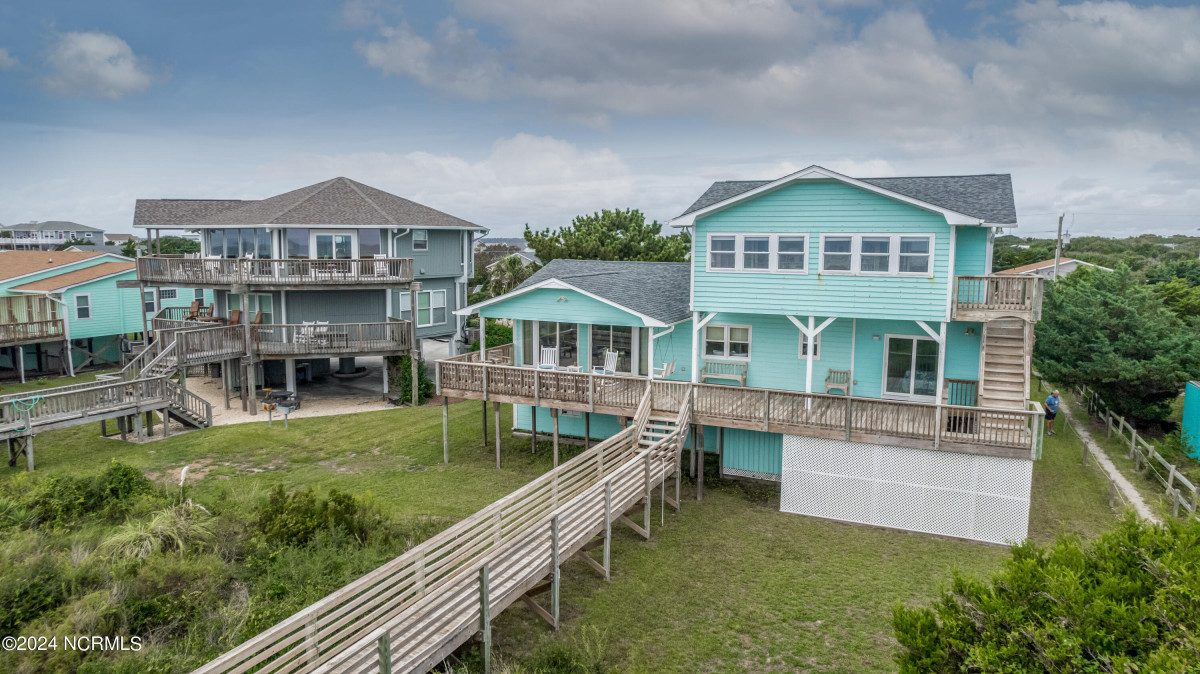 11007 Inlet Dr Emerald Isle, NC 28594