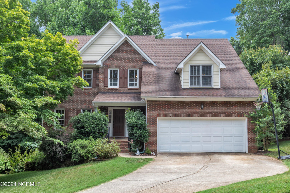 106 Scots Fir Ln Cary, NC 27518