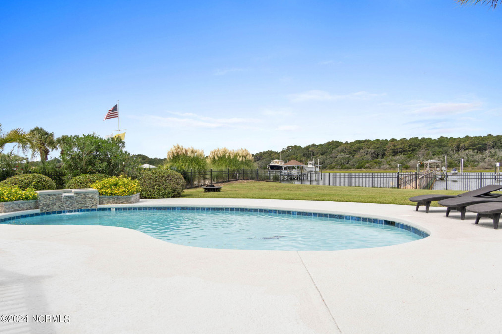 57 Craven St Ocean Isle Beach, NC 28469