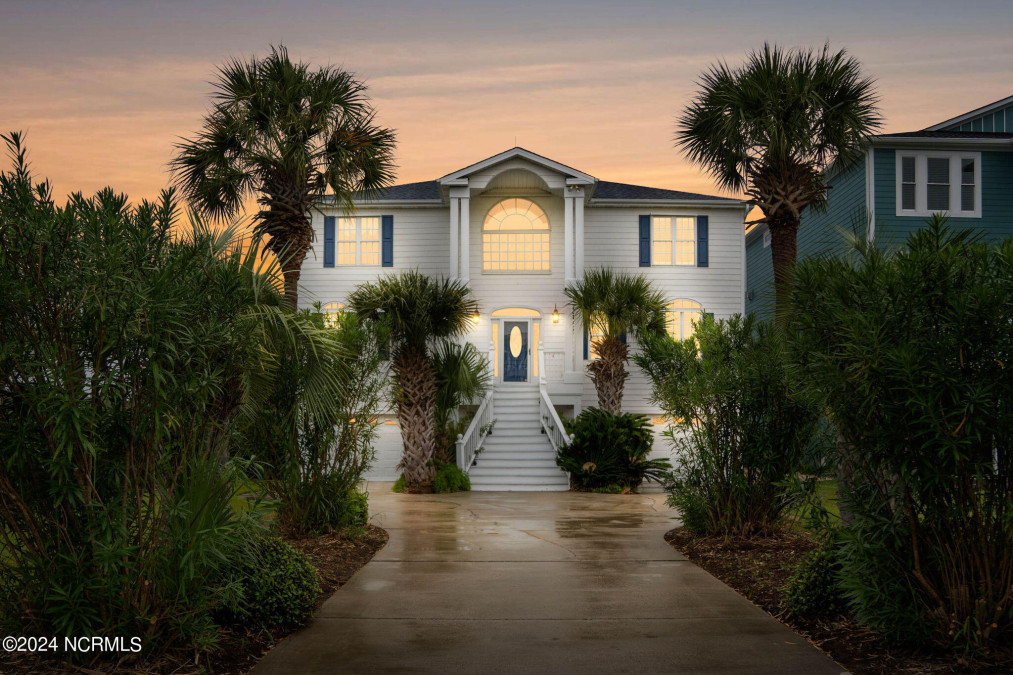 57 Craven St Ocean Isle Beach, NC 28469