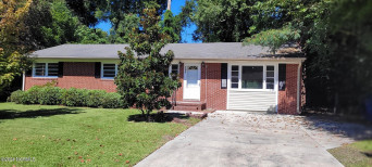 105 Dewitt St Jacksonville, NC 28540