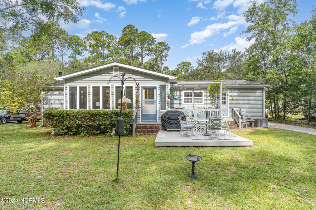 216 Beachwood Dr Calabash, NC 28467