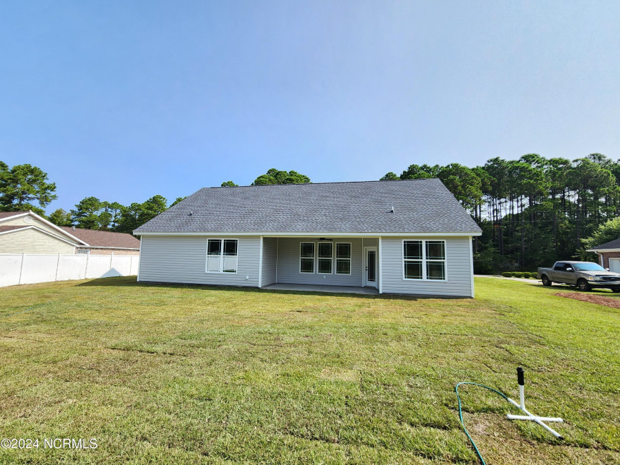 299 Boundaryline Dr Calabash, NC 28467