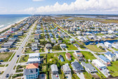 7008 7th St Surf City, NC 28445