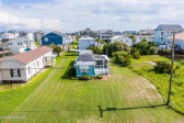 7008 7th St Surf City, NC 28445