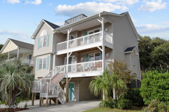 108 Shaes Ldg Surf City, NC 28445