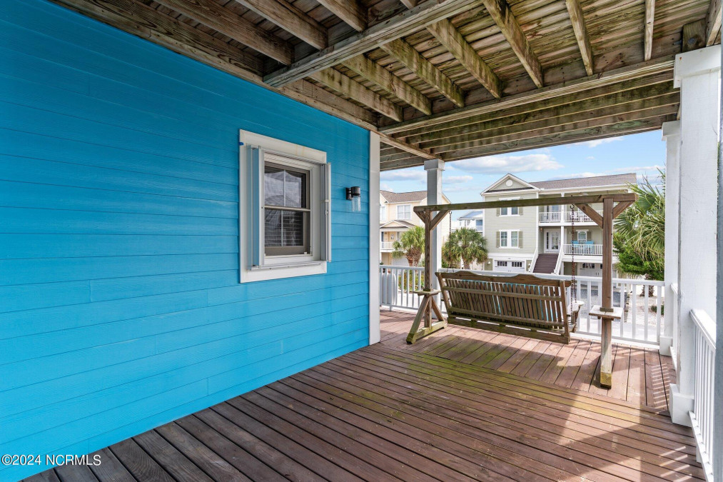 139 Carolina Ave Holden Beach, NC 28462