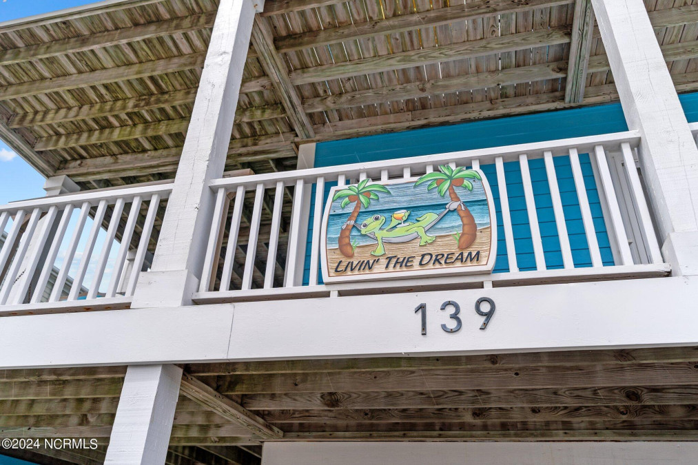 139 Carolina Ave Holden Beach, NC 28462