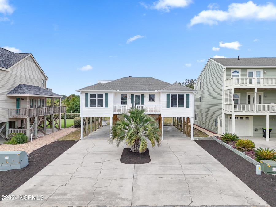 272 Brunswick Ave Holden Beach, NC 28462