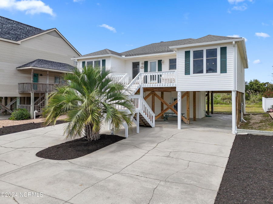 272 Brunswick Ave Holden Beach, NC 28462