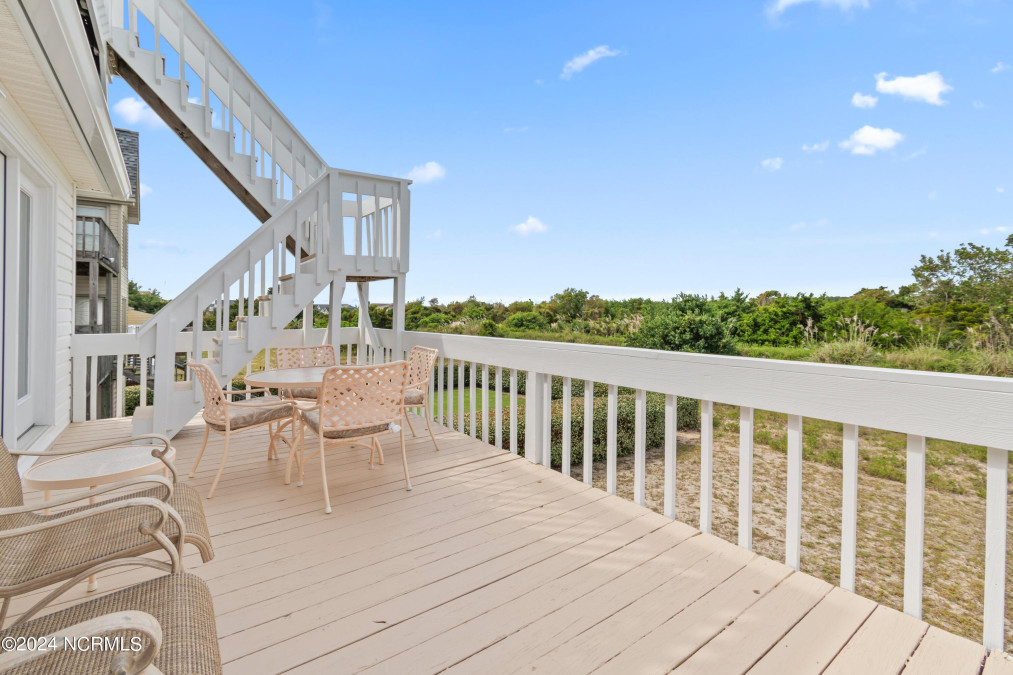 272 Brunswick Ave Holden Beach, NC 28462