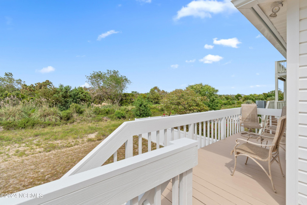 272 Brunswick Ave Holden Beach, NC 28462