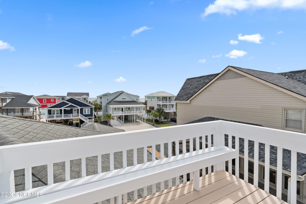 272 Brunswick Ave Holden Beach, NC 28462