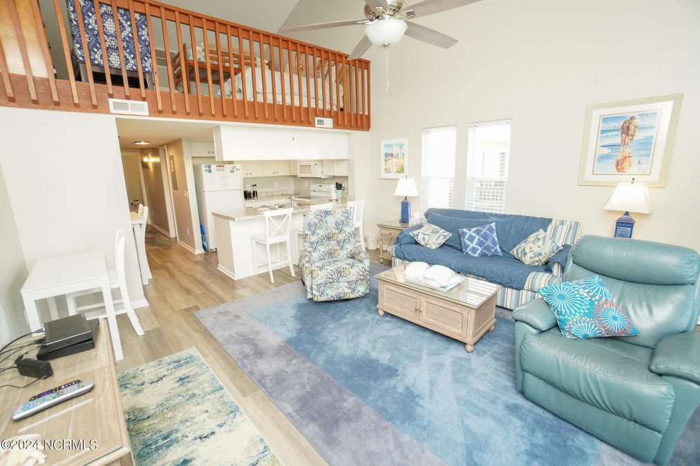 918 New River Dr Surf City, NC 28445