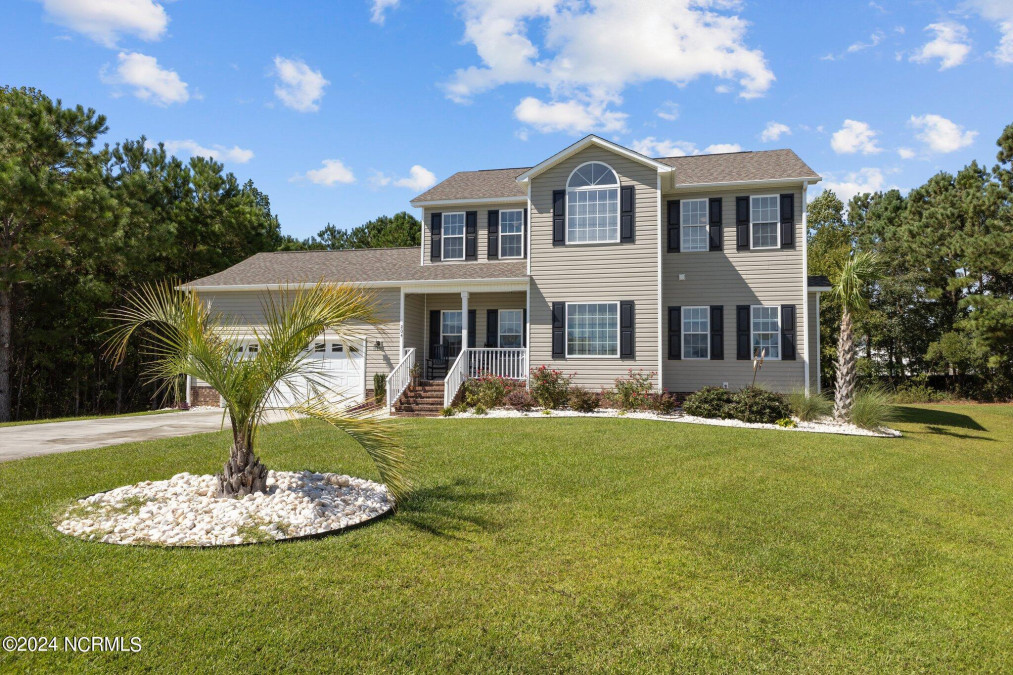 204 Brant Ct Swansboro, NC 28584