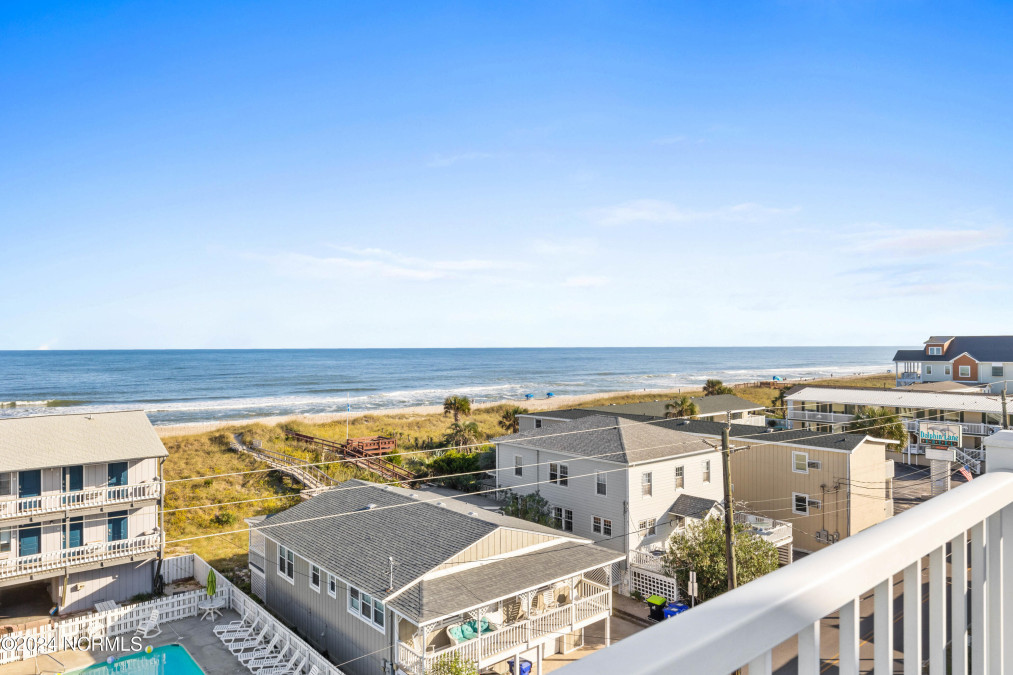 409 Carolina Beach Ave Carolina Beach, NC 28428