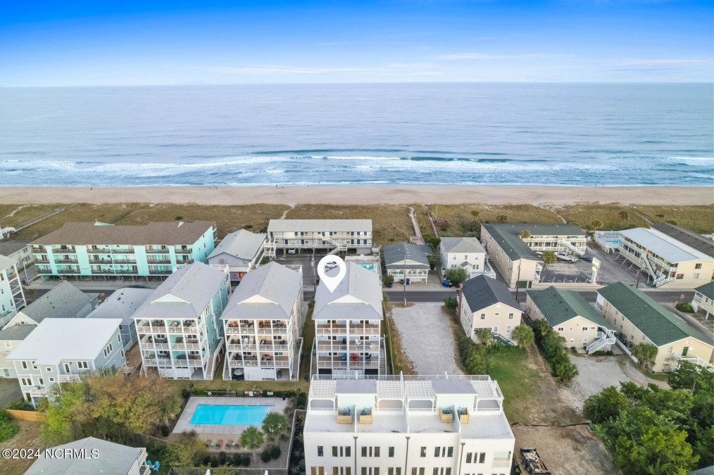 409 Carolina Beach Ave Carolina Beach, NC 28428