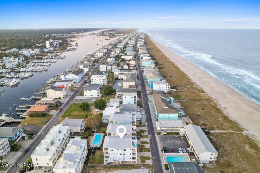 409 Carolina Beach Ave Carolina Beach, NC 28428