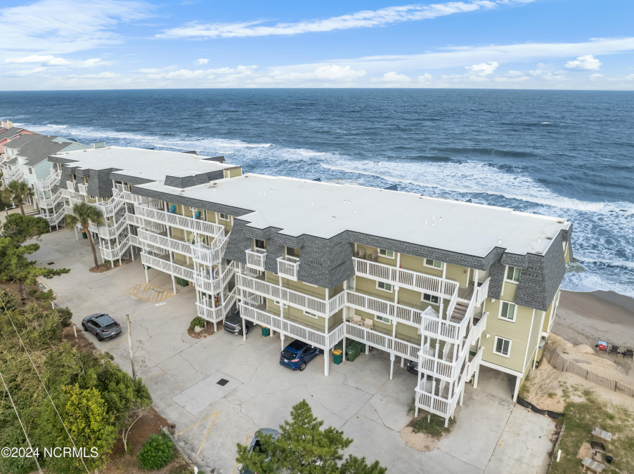 2118 Surfrider Ct Kure Beach, NC 28449