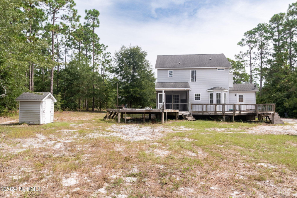 216 Foxcroft Rd Southport, NC 28461