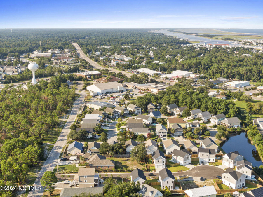 106 Hidden Cove Pl Carolina Beach, NC 28428