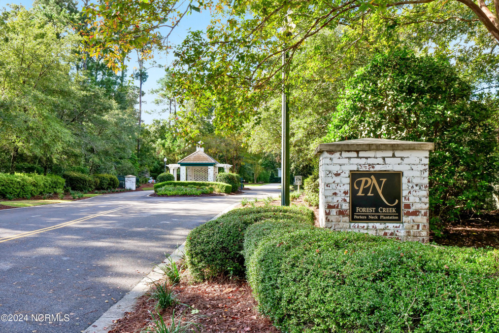 324 Grayhawk Cir Wilmington, NC 28411