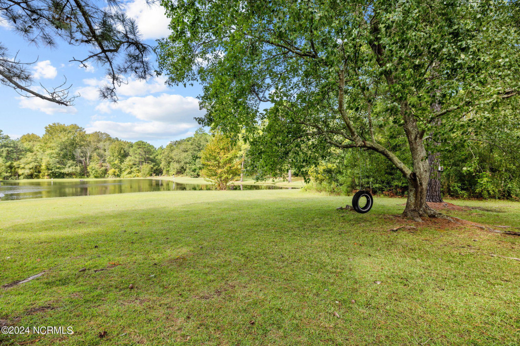 573 Boyd Lake Rd Hamlet, NC 28345