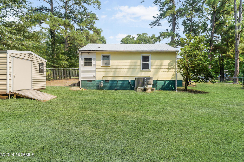 201 Confederate Ave Rockingham, NC 28379