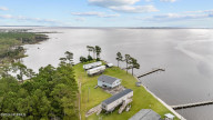 356 Windy Point Rd Bayboro, NC 28515