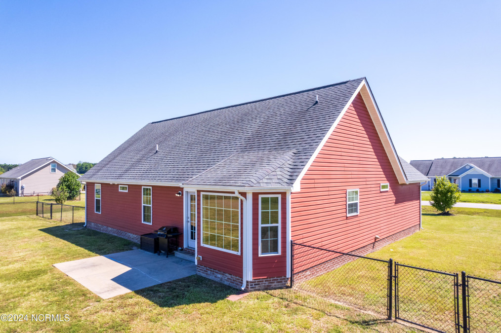 101 Pamlico Dr Shawboro, NC 27973