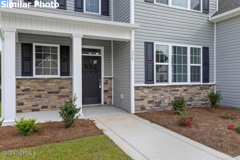 494 Pebble Shore Dr Sneads Ferry, NC 28460